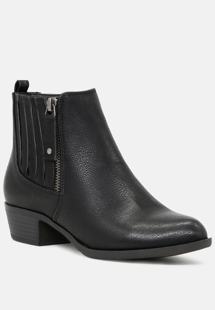 chelsea ankle boot#color_black