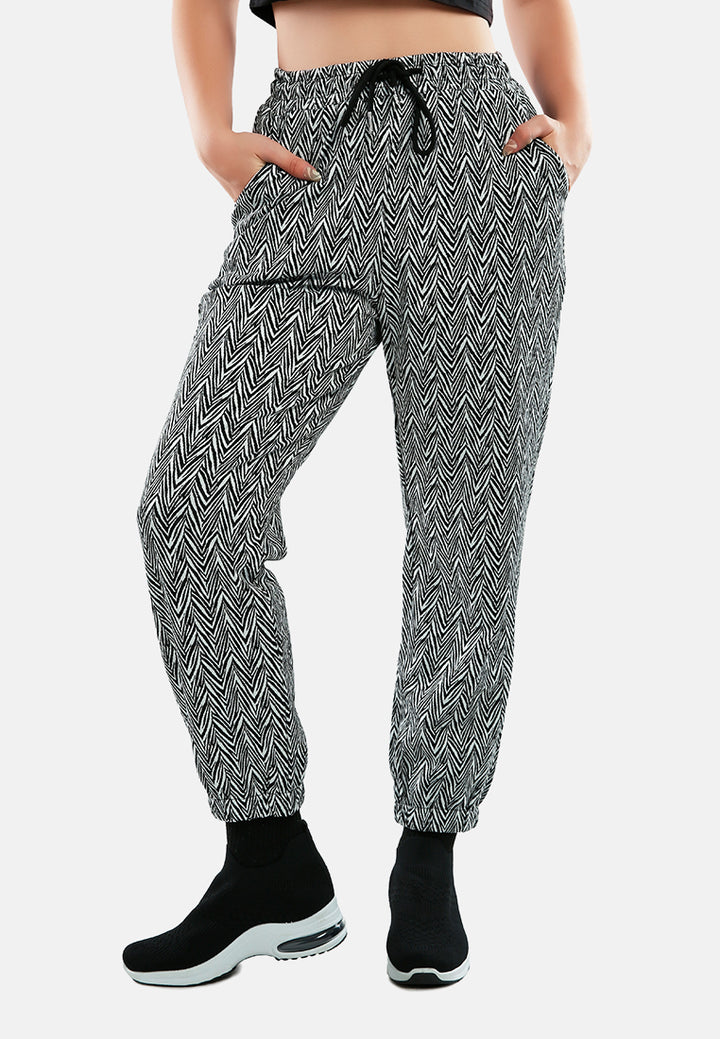 chevron patterned jogger pants#color_black