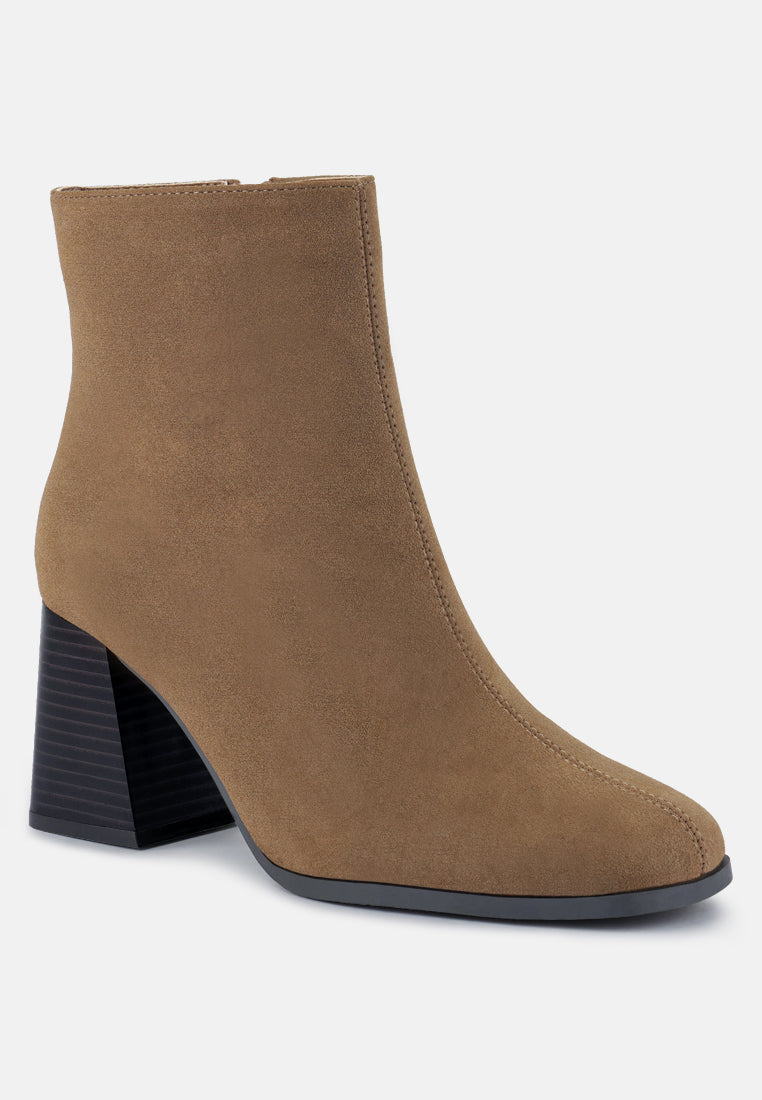 cox cut out block heeled chelsea boots by ruw#color_tan
