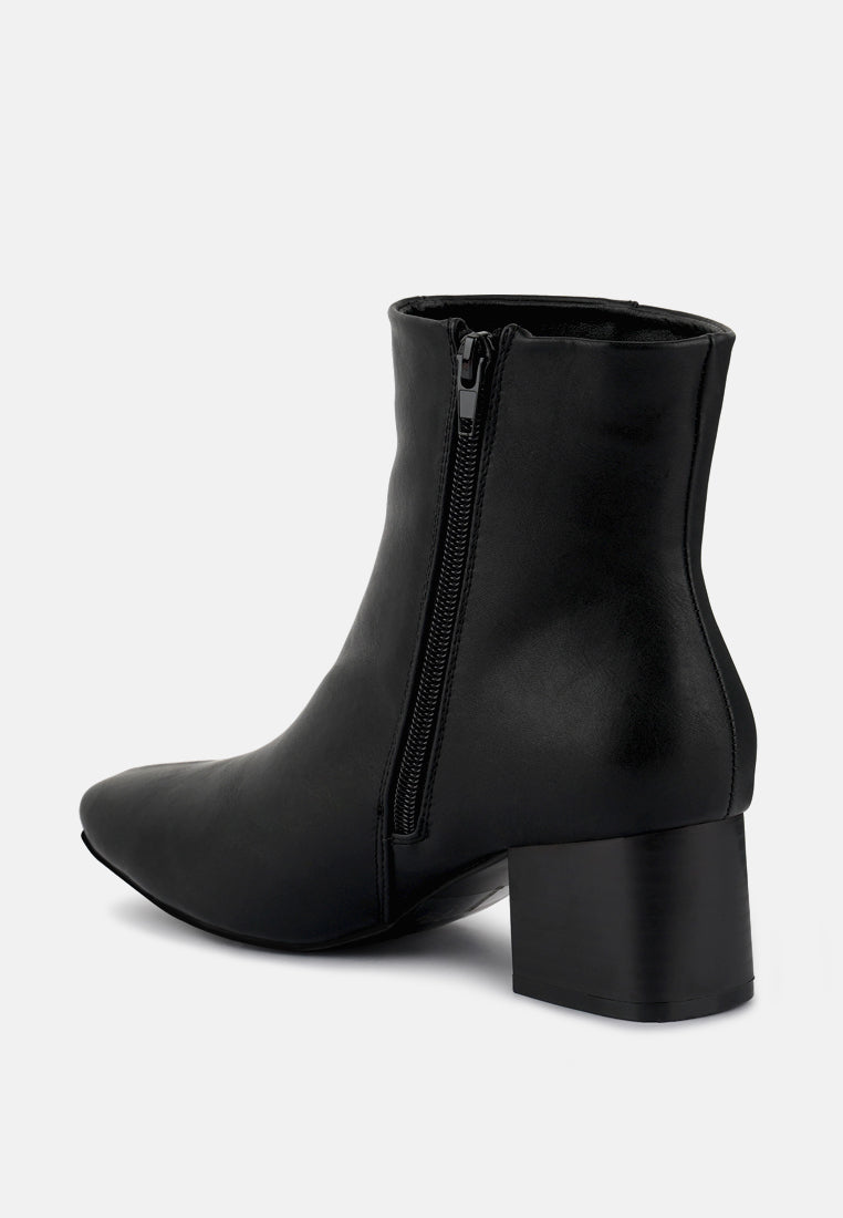 davia leather square toe ankle boots#color__black