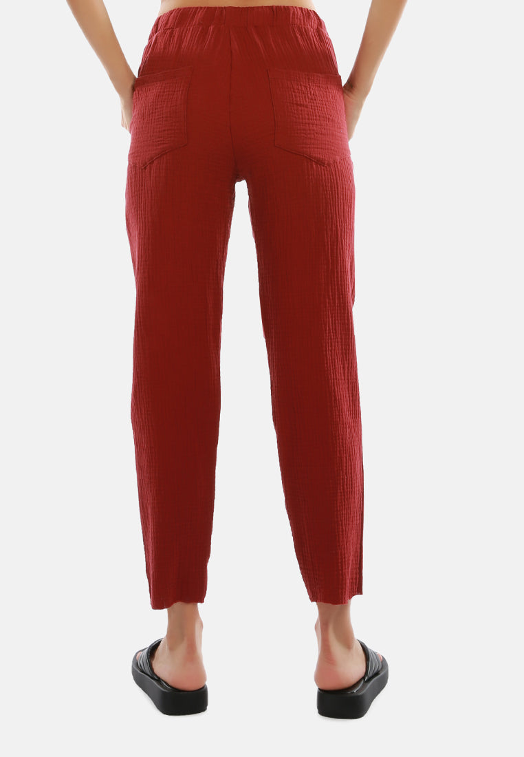 drawstring narrow bottom summer pants.#color_burgundy