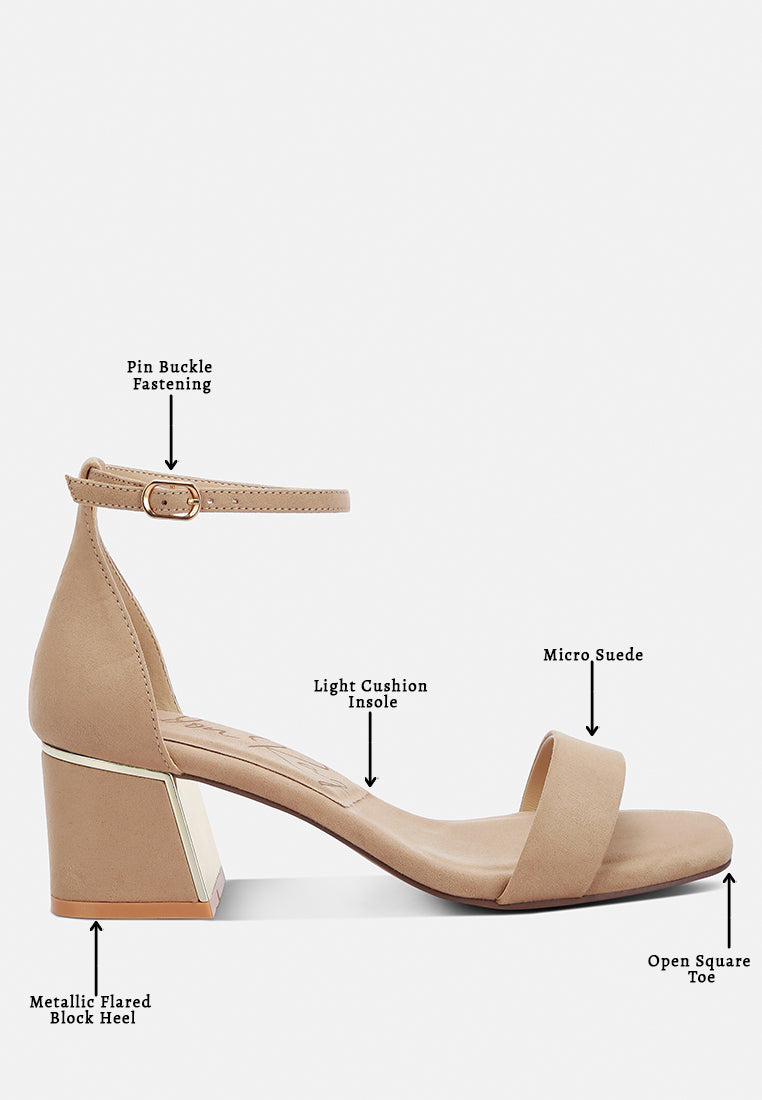 eshe block heel sandals#color_taupe