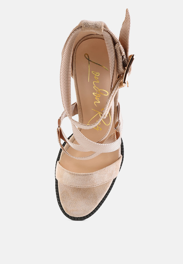 fresh daisy harness straps platform high heels sandals#color_latte