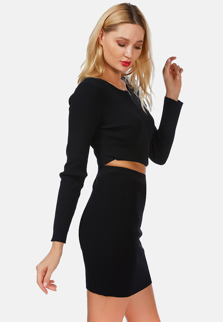 full sleeve knitted crop cardigan#color_black
