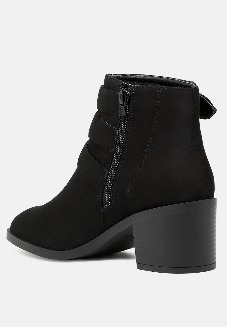 goth big buckle ankle boot#color_black
