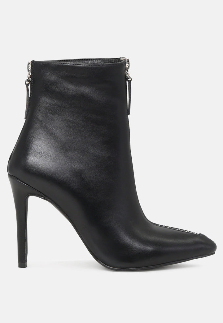 hazel elegant comfortable boots for women#color_black
