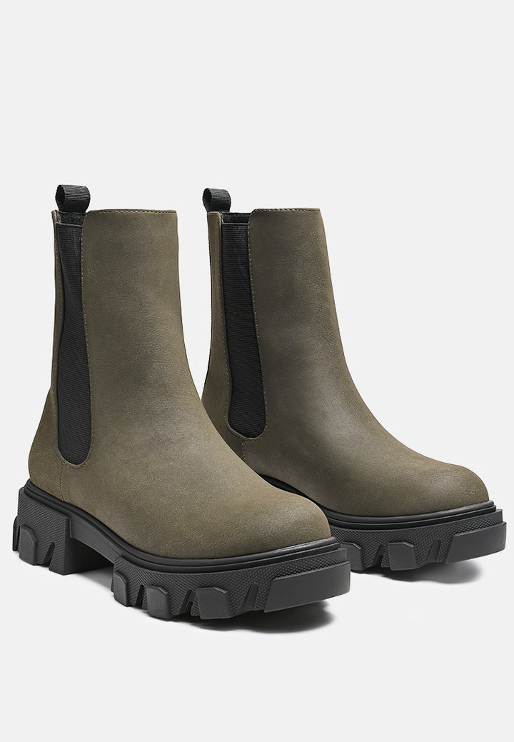 high ankle chunky chelsea boots#color_olive