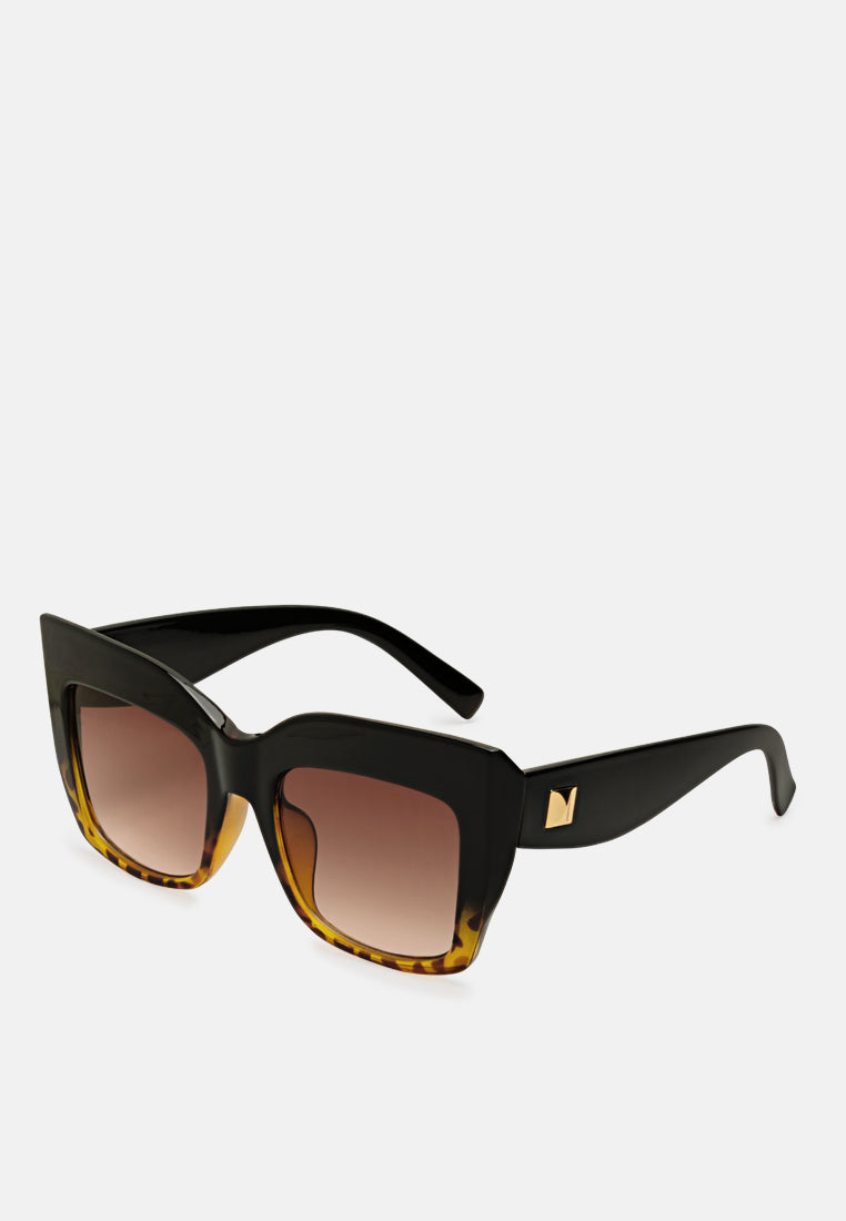 high gaze square framed sunglasses#color_brown