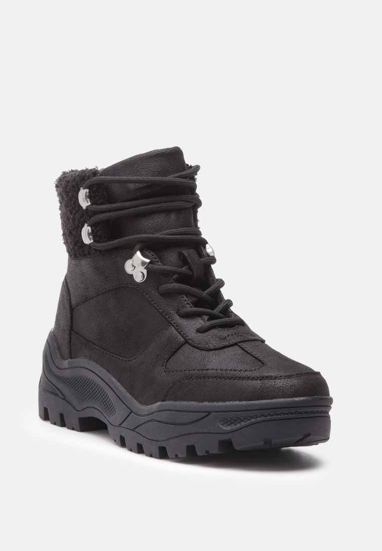 hofer cushion collared chunky hiker boots#color_black