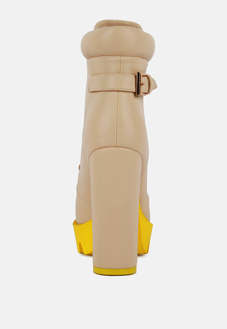 larch cushion collared biker boots by ruw#color_beige