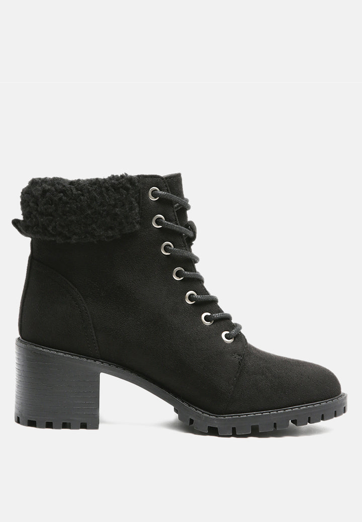 leonna cushion collared lace-up boots#color_black