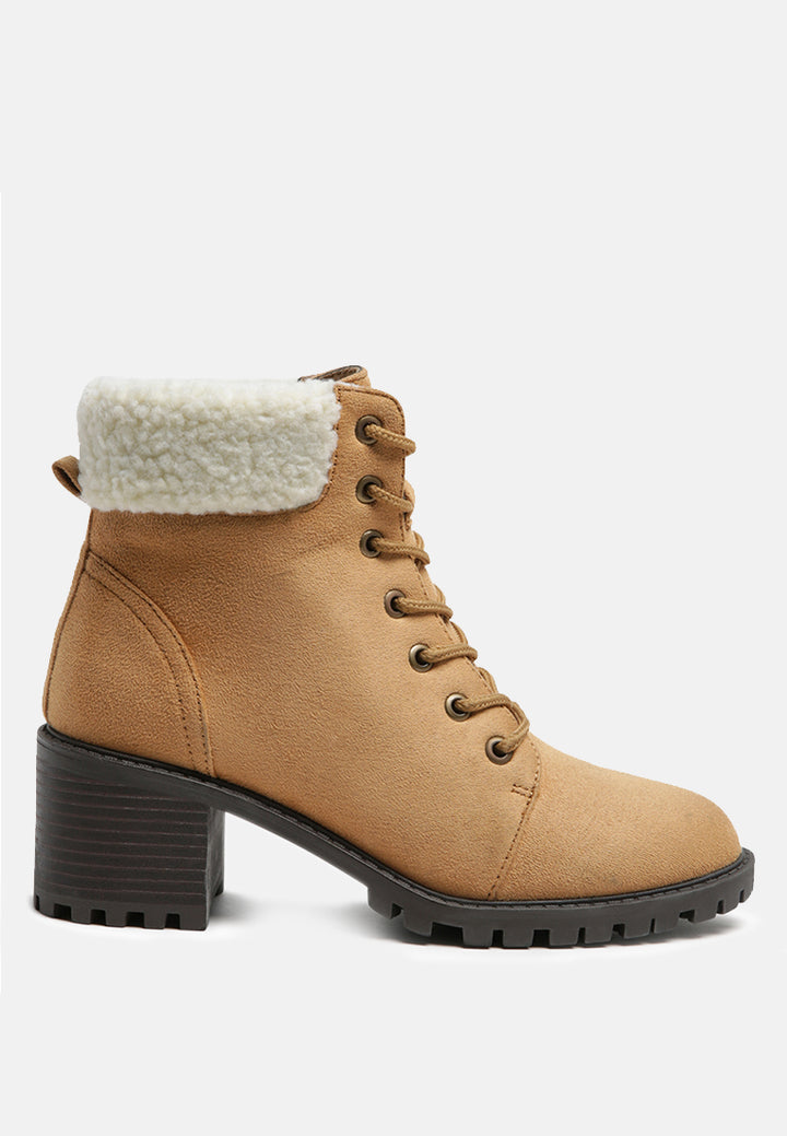 leonna cushion collared lace-up boots#color_tan