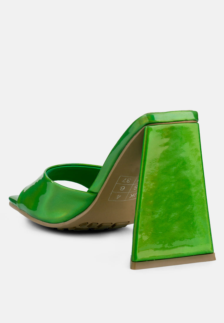 lovebug triangular block heel sandals#color_green