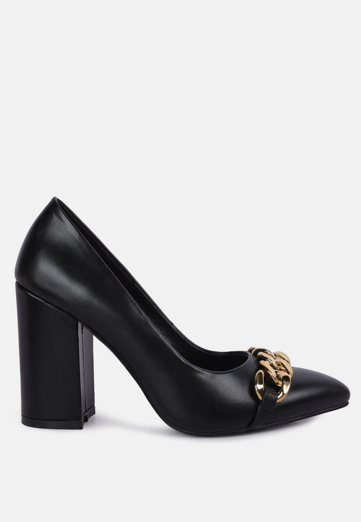 majesty block heel pumps#color_black