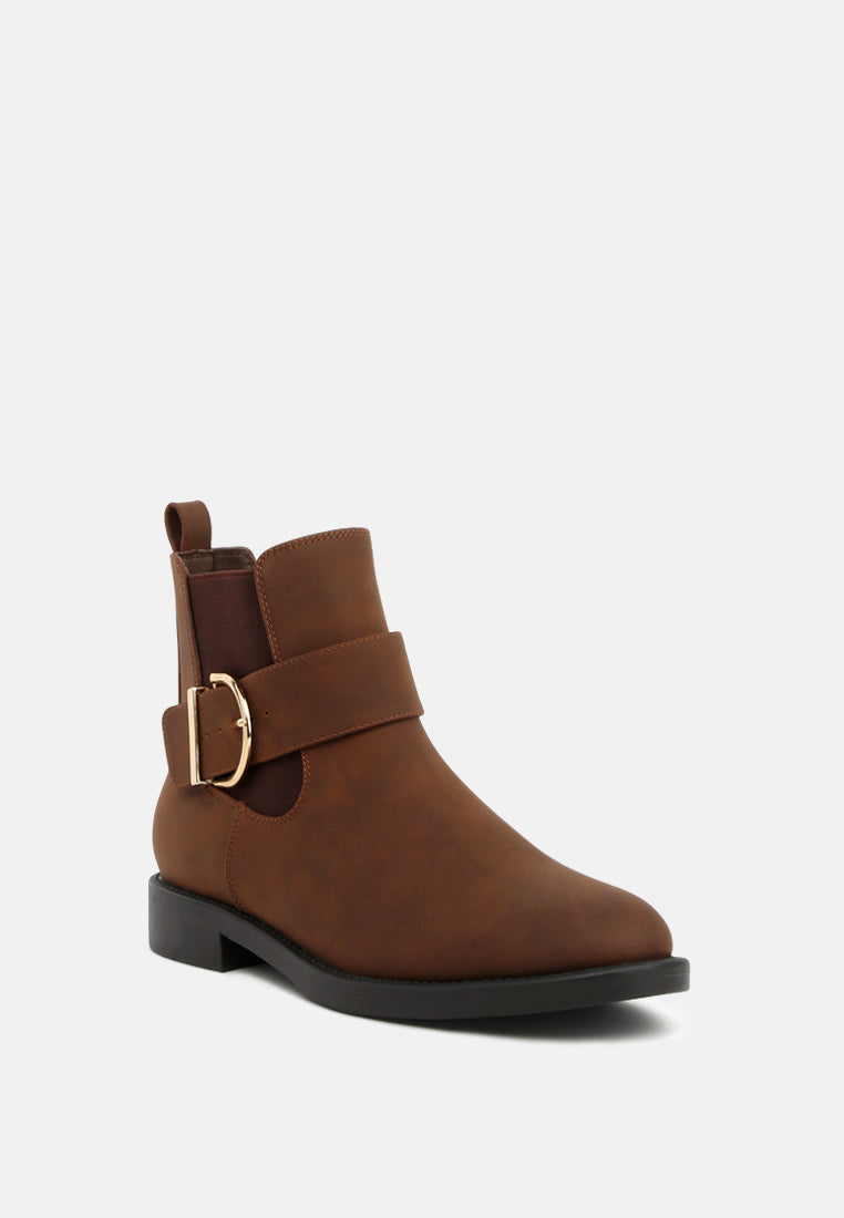 marina buckle detail chelsea boots#color_brown