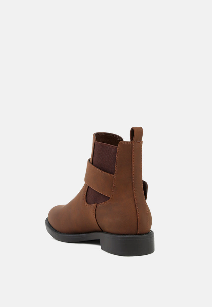 marina buckle detail chelsea boots#color_brown