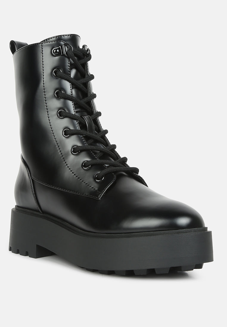 New Look leather look heeled biker boots in black | ASOS