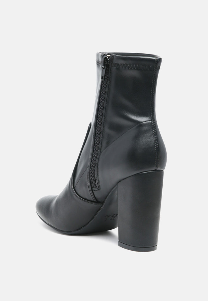 moonstone block heeled boots#color_black