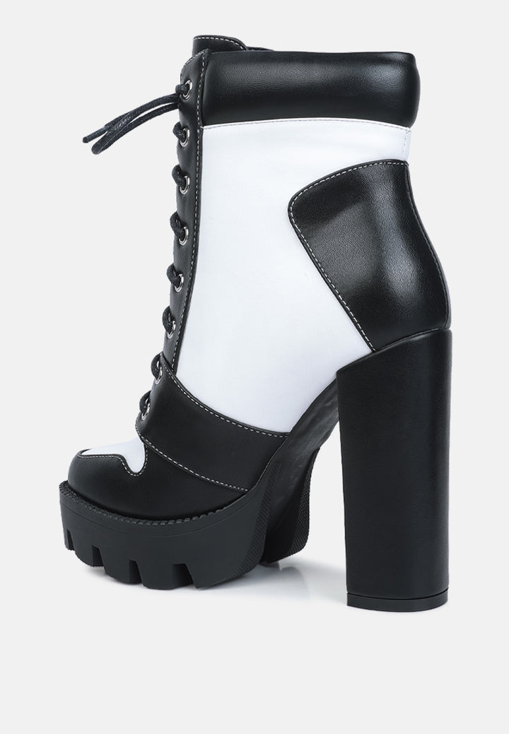moos block heel lace up boots#color_black-white