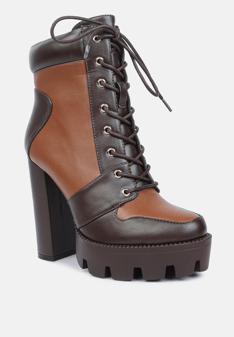 moos block heel lace up boots#color_brown
