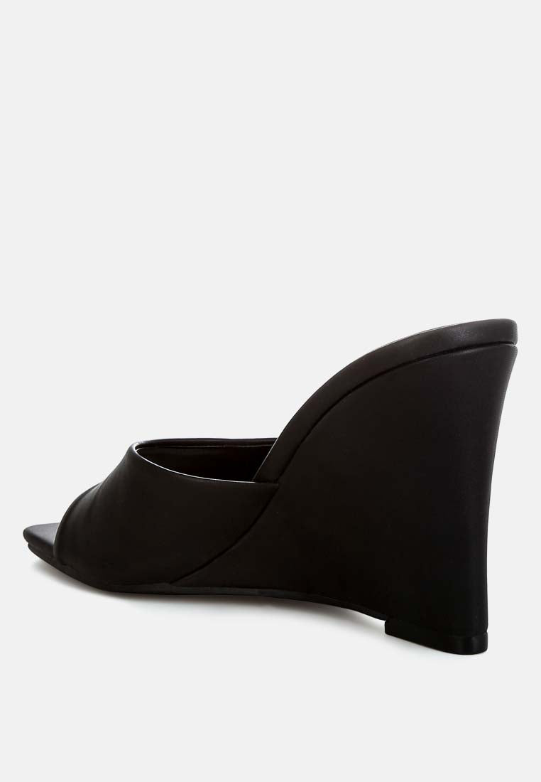 norta faux leather wedge sandals#color_black