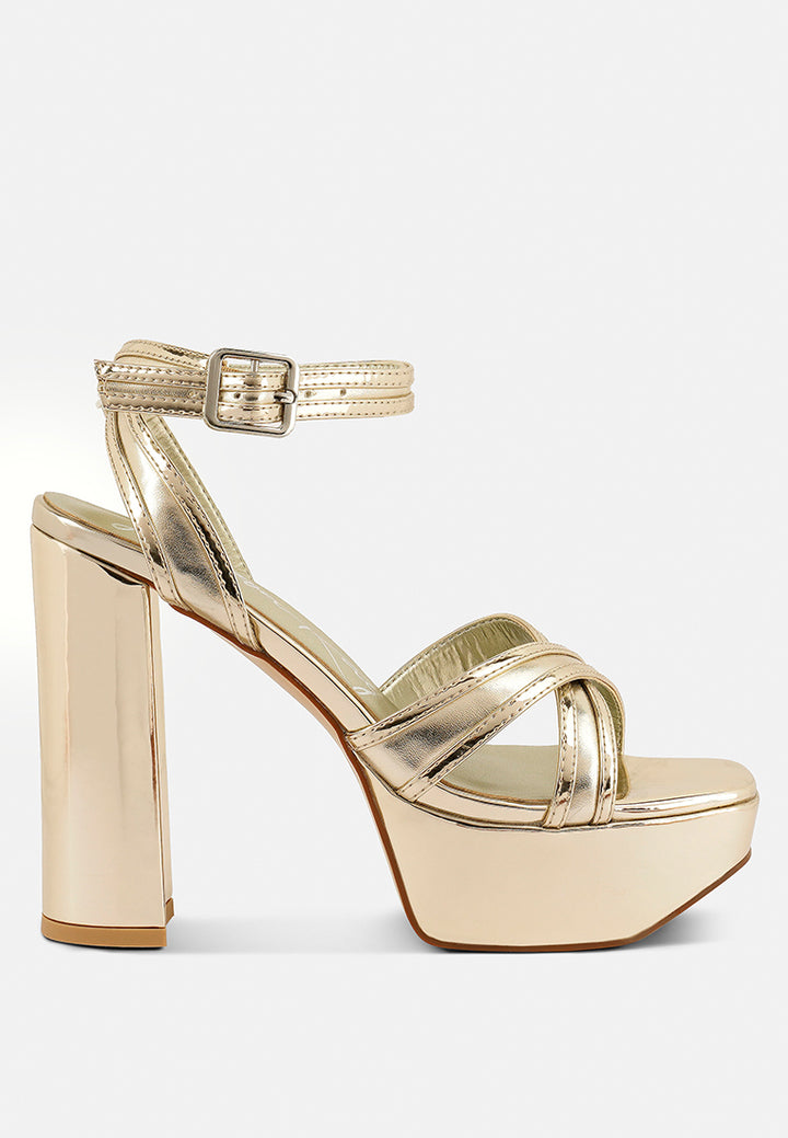 nyle platform heeled sandals#color_gold