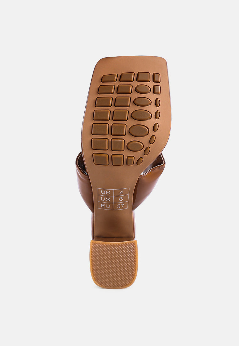 phantom ruched high heeled thong sandals#color_macchiato