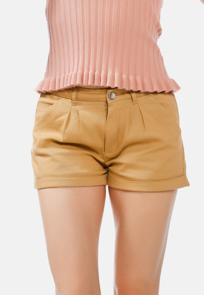 pleated flap pocket shorts#color_beige
