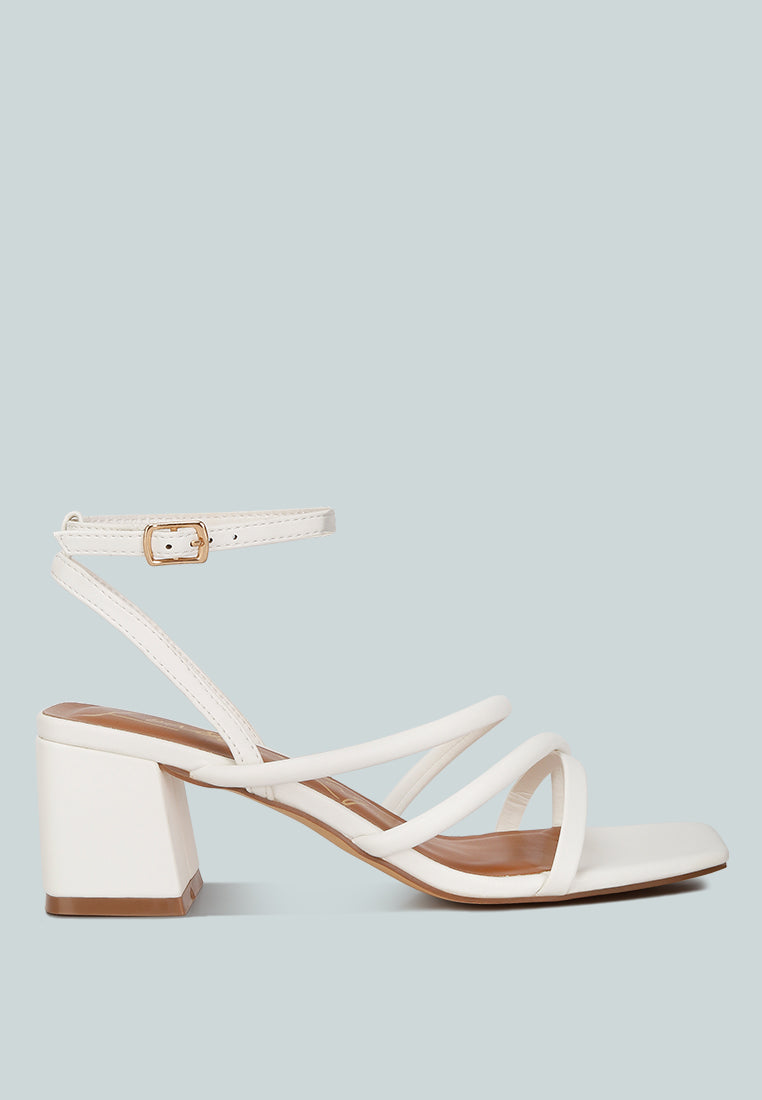 right pose croc mid block heel casual sandals#color_off-white