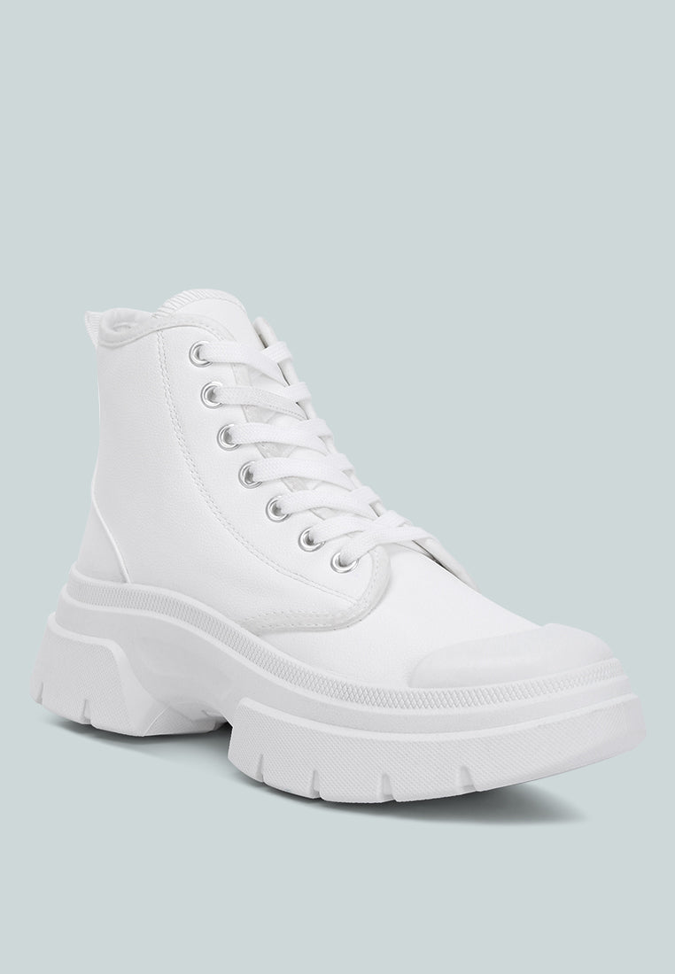 roxane chunky lace up boots#color_white