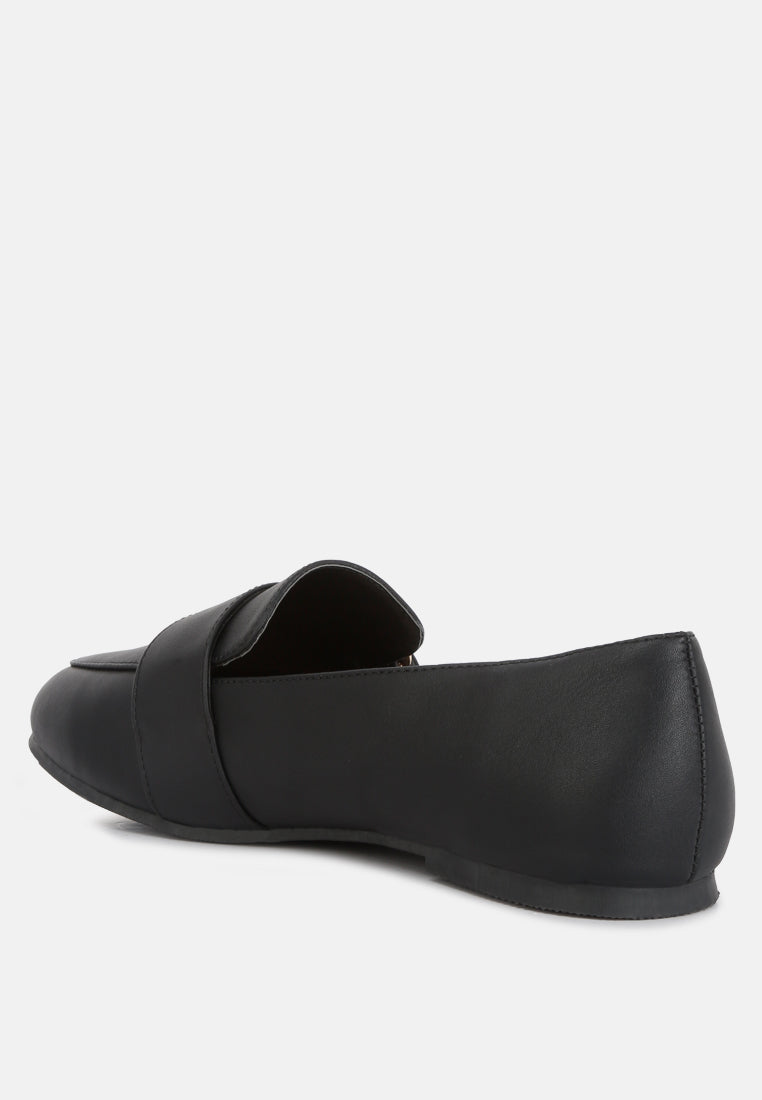 pin buckle detail loafers#color_black