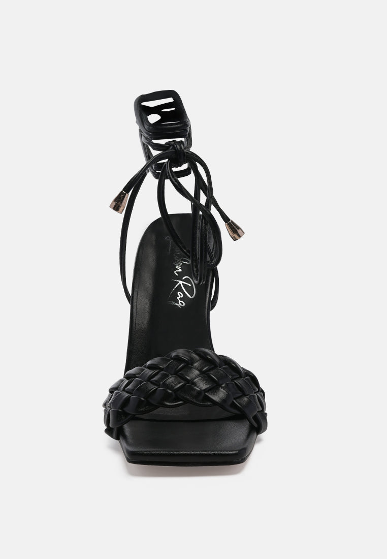 skora tie up heeled sandals#color_black