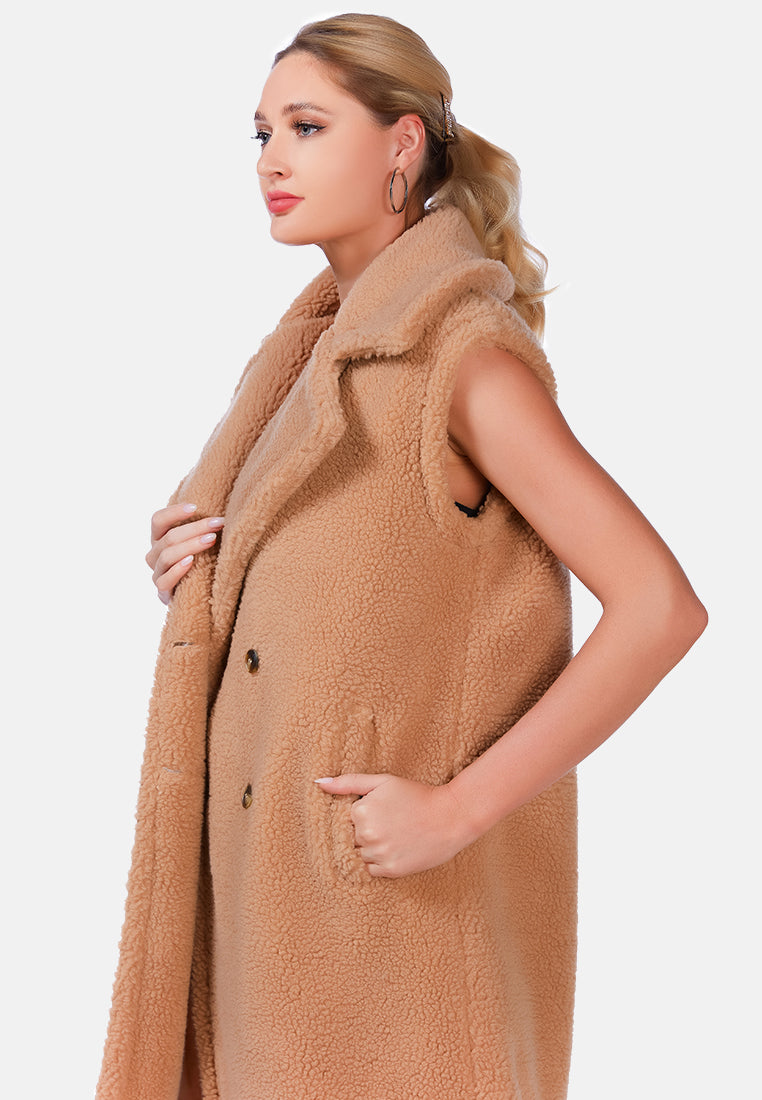 sleeveless double breasted teddy coat#color_camel