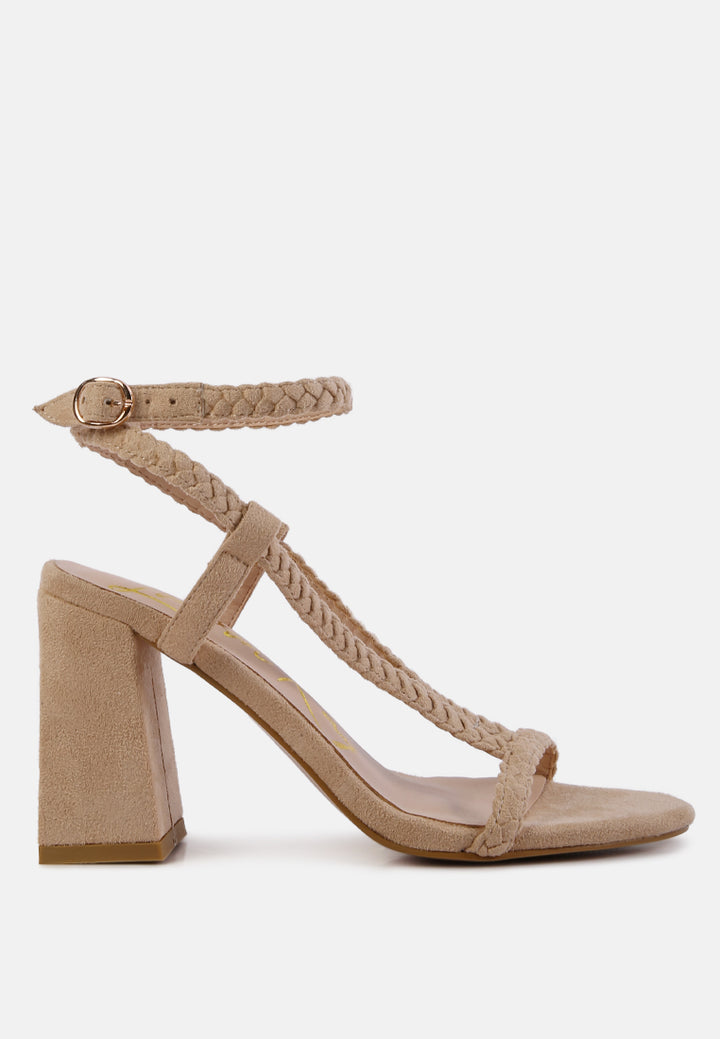 smoosh braided block heel sandals#color_latte