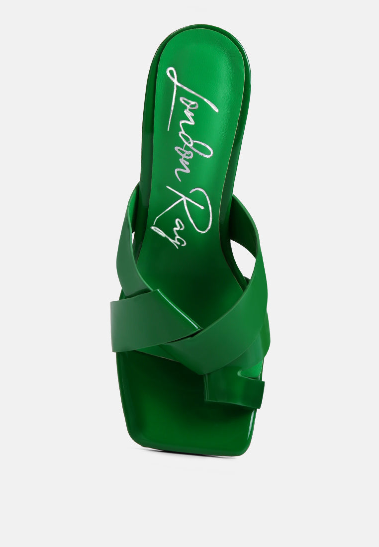 snatched intertwined toe ring heeled sandals#color_green