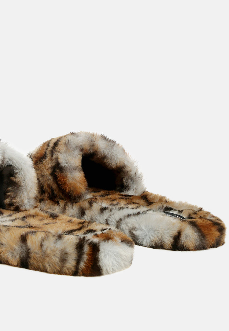snuggle-in indoor fur flats#color_brown
