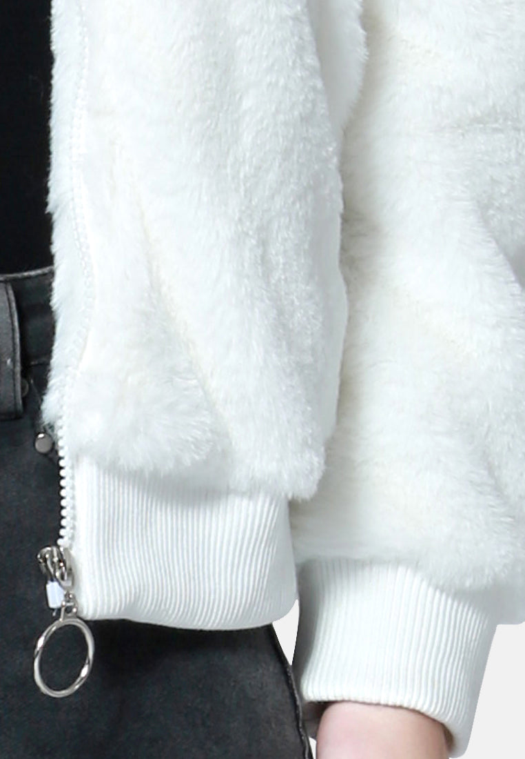 soft and comfortable fur jackets#color_white