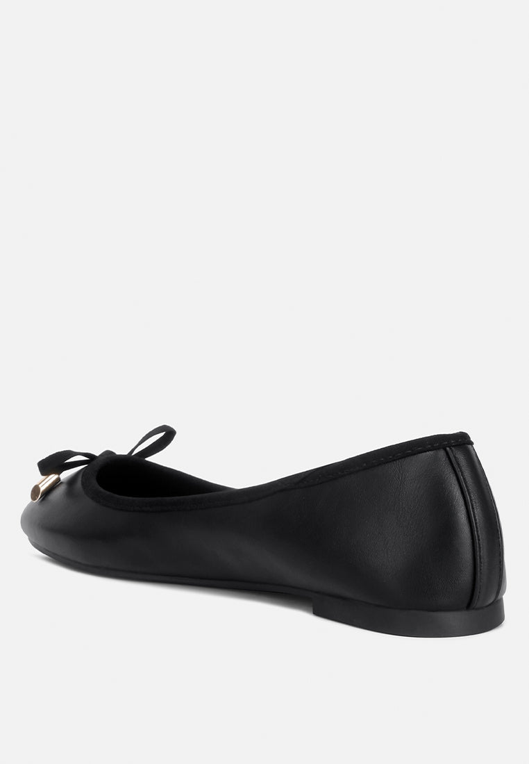 suzzy bow embellished flat ballerinas#color_black