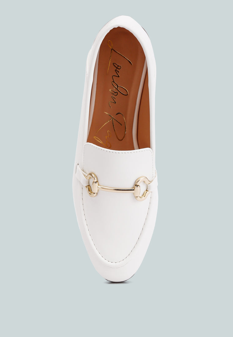 talula horsebit embellished faux leather loafers#color_white