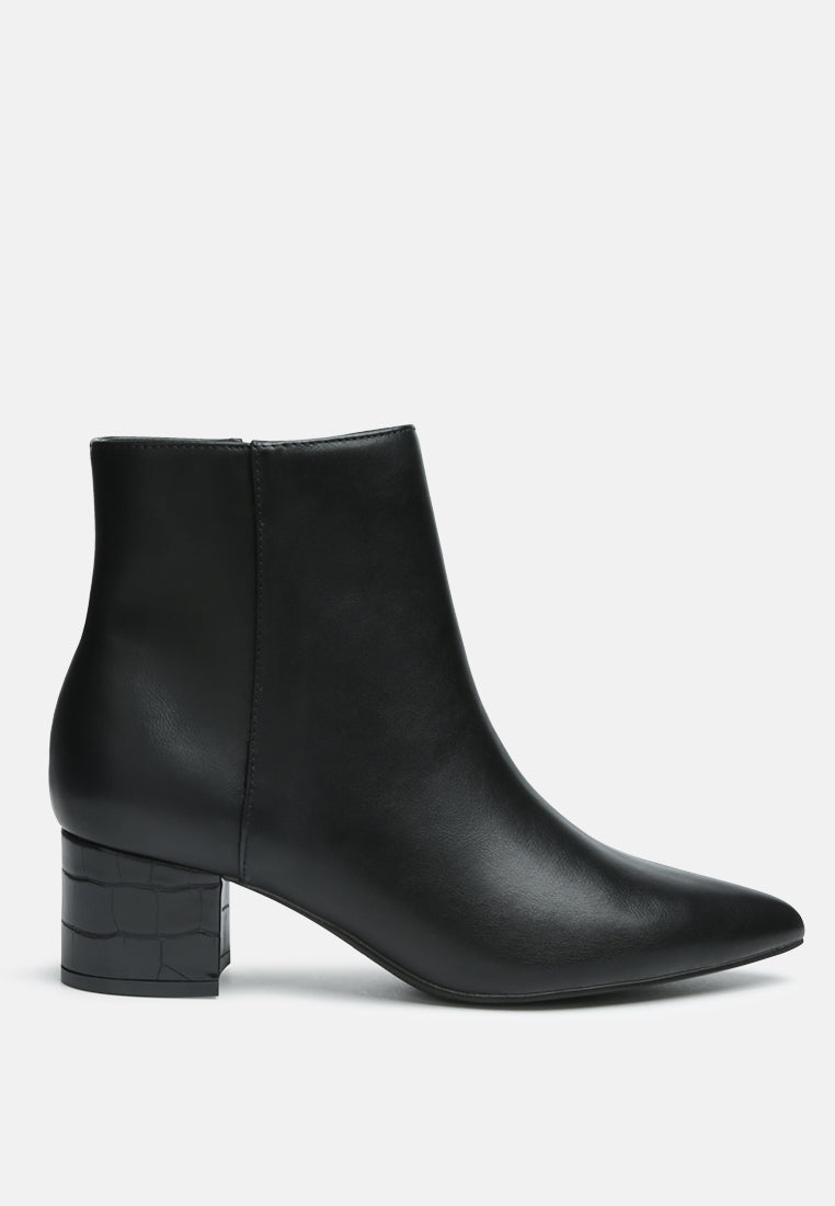thalia black sleek boots#color_black