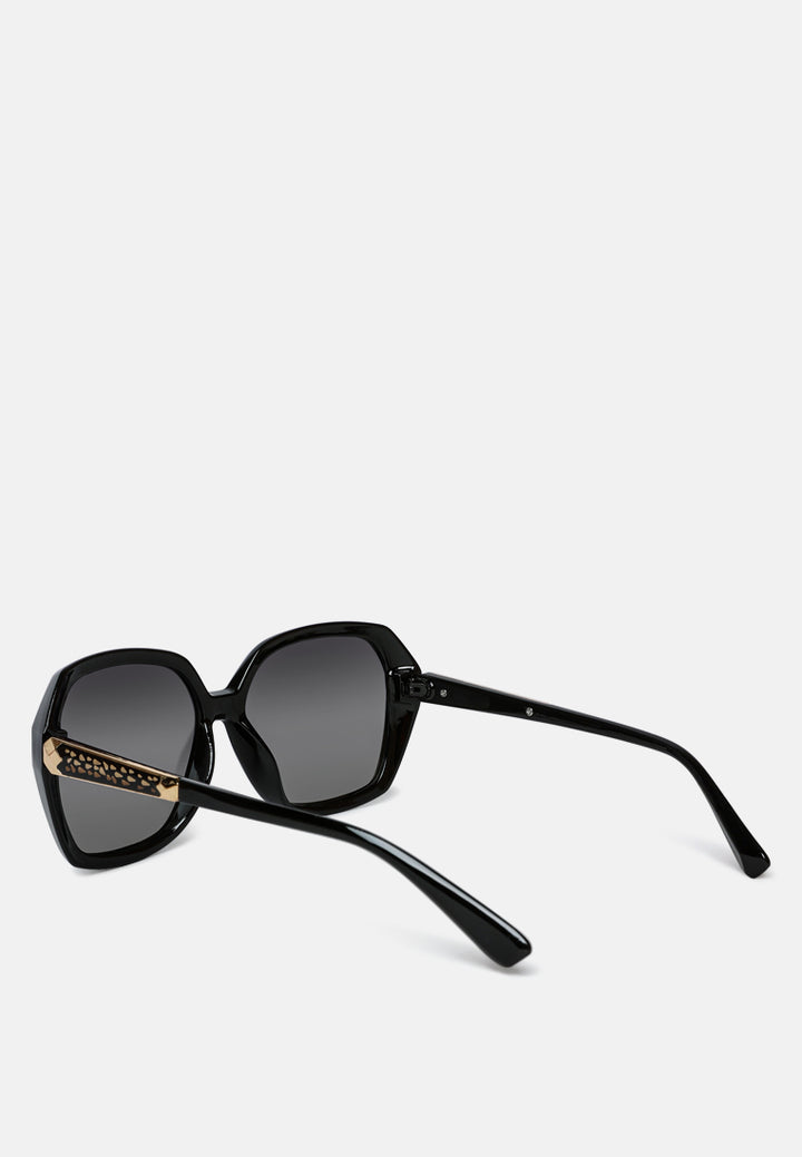 the fierce hexagonal ombre sunglasses#color_black-grey