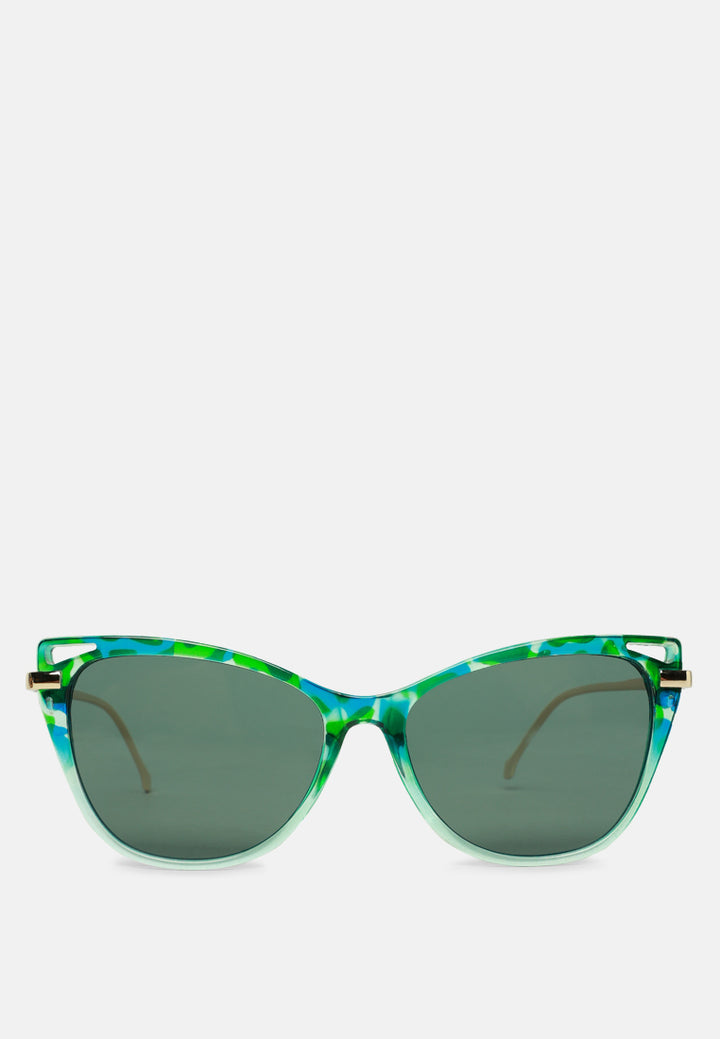 too much drama retro cat eye sunglasses#color_green
