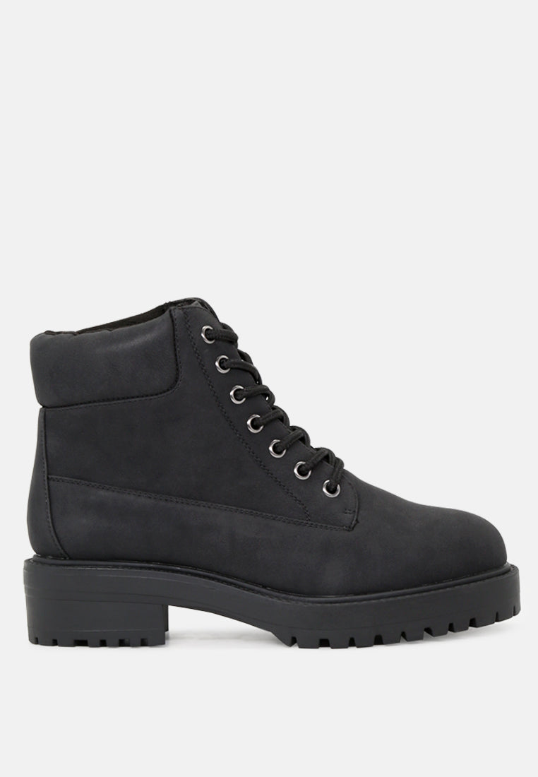 tracy hardcore and strong combat boots#color_black