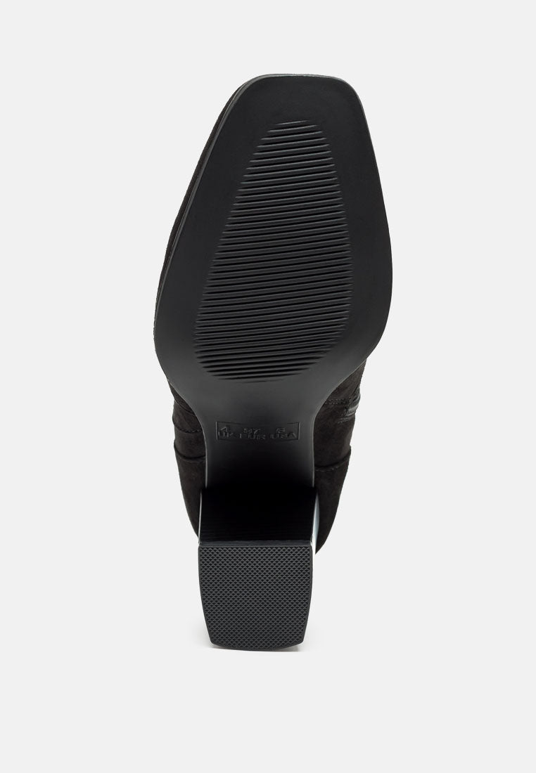 zilly knee high faux suede boots#color_black