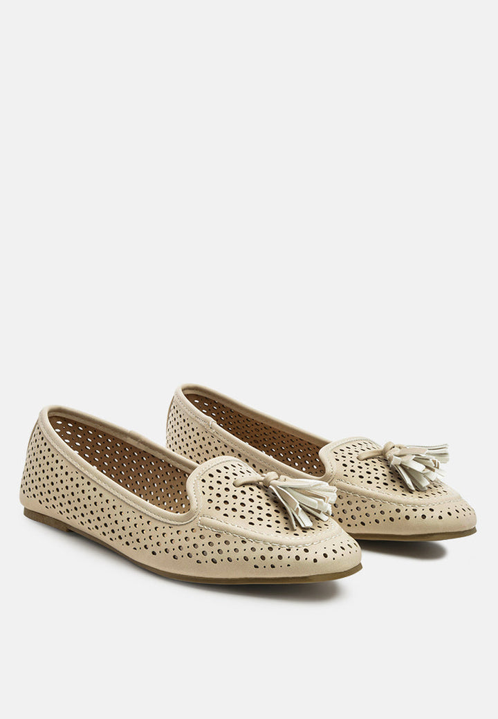 feet nest perforated microfiber loafer by ruw#color_nude