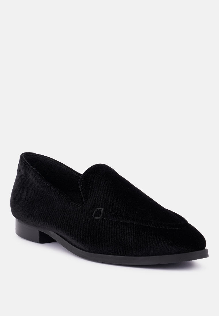 luxe-lap velvet handcrafted loafers#color_black