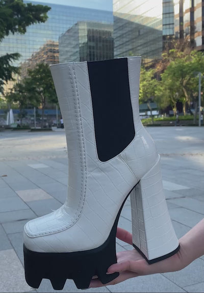 bounty high platform heel chelsea boots#color_white