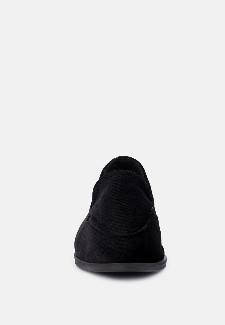 luxe-lap velvet handcrafted loafers#color_black