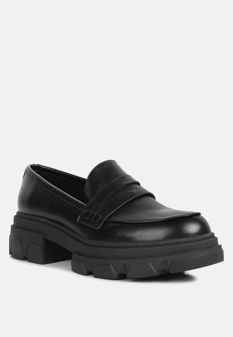 kyro wagon platform heel loafers by ruw#color_black