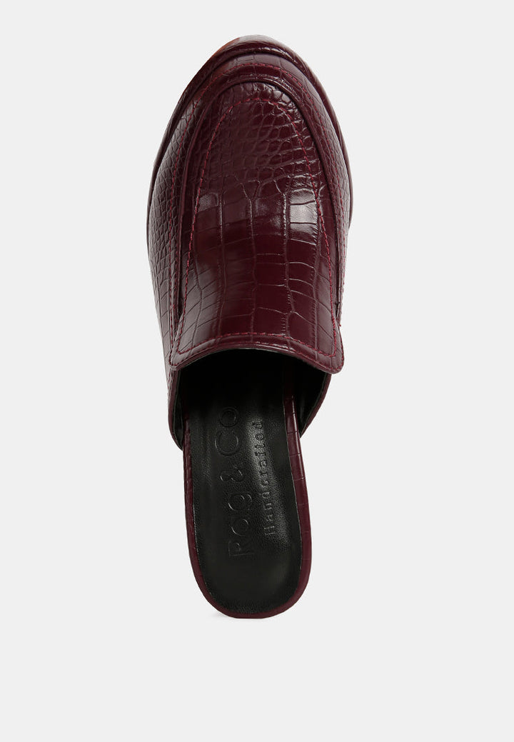 bauhaus croc pattern heeled platform mules#color_burgundy